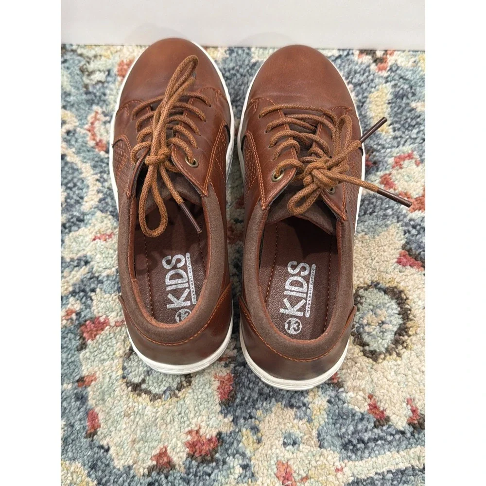 Hawkwell Oxford Sneaker Boys Size 13 Brown Faux Leather Casual Preppy EUC